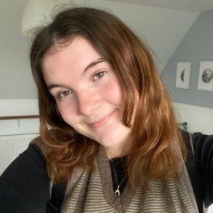 Meet your Posher, Isabel